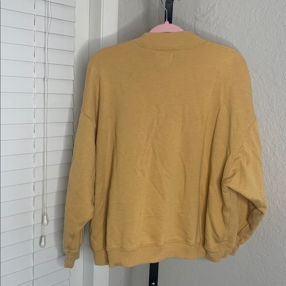 American Eagle Outfitters cascade mountains Crewneck cotton blend Sweatshirt m - Picture 2 of 7